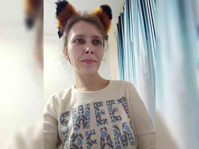 -Queen-Margo- webcam