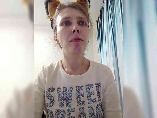 -Queen-Margo- webcam