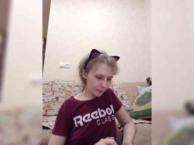 -Queen-Margo- webcam