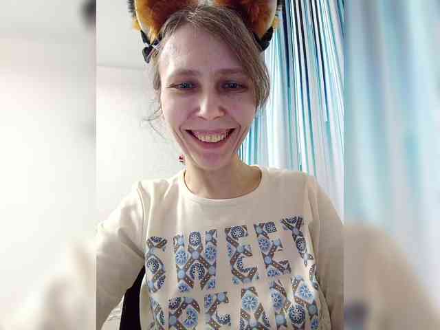 -Queen-Margo- webcam