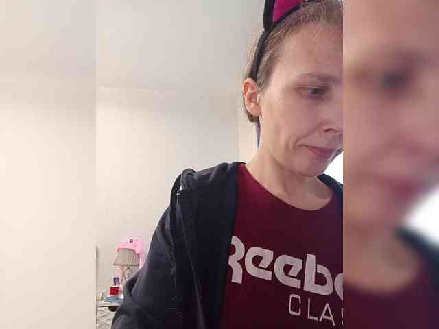 -Queen-Margo- webcam