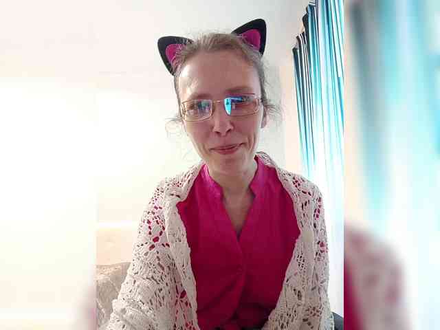 -Queen-Margo- webcam