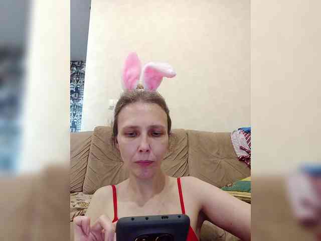 -Queen-Margo- webcam