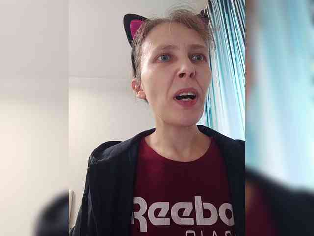 -Queen-Margo- webcam