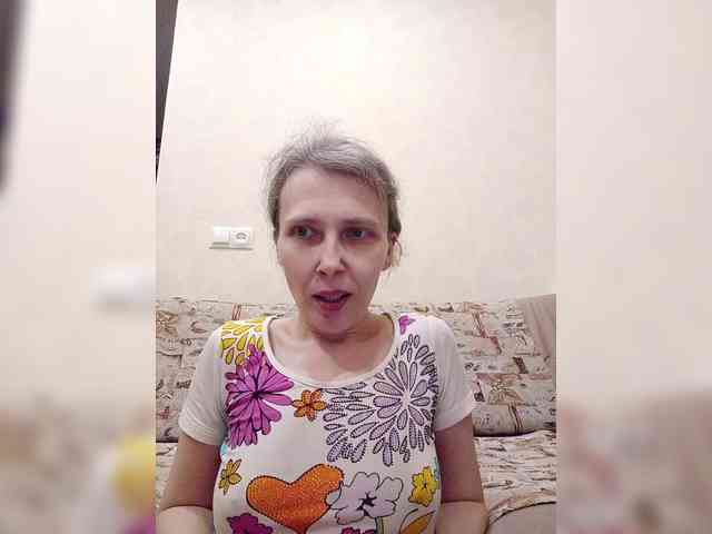 -Queen-Margo- webcam