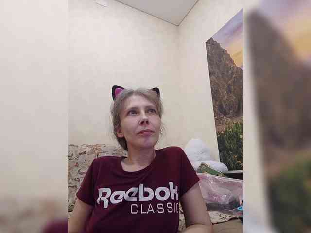 -Queen-Margo- webcam