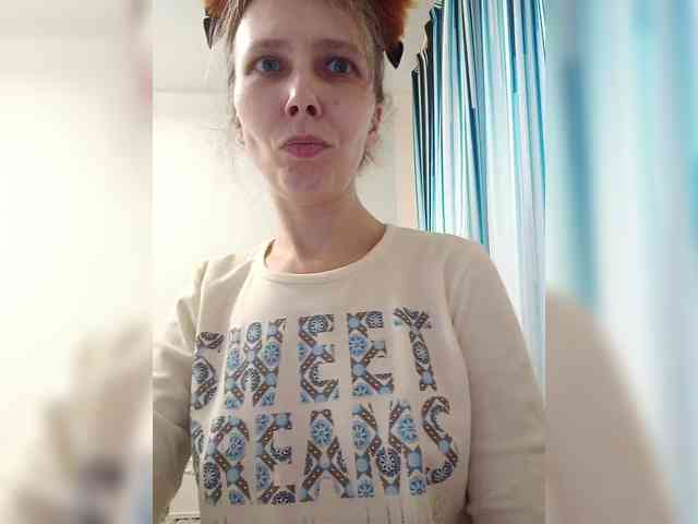 -Queen-Margo- webcam