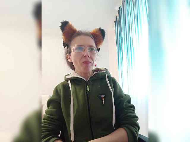 -Queen-Margo- webcam