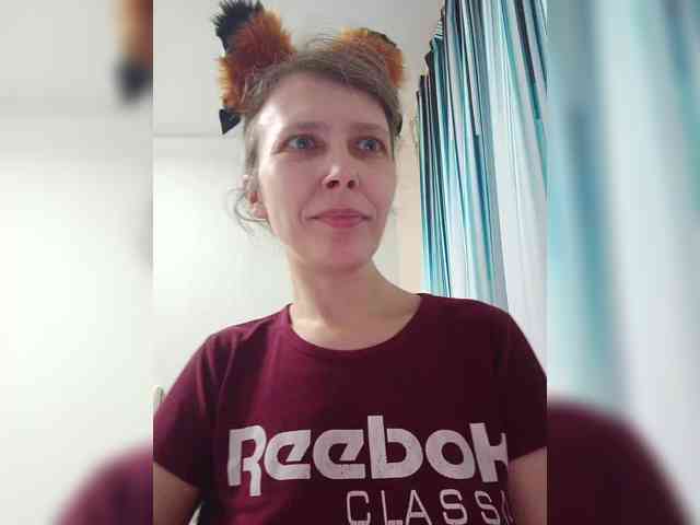 -Queen-Margo- webcam