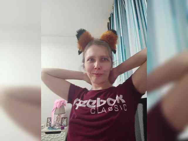 -Queen-Margo- webcam