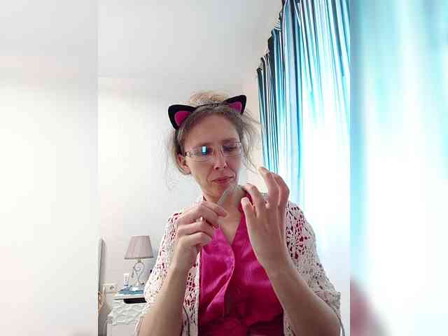 -Queen-Margo- webcam
