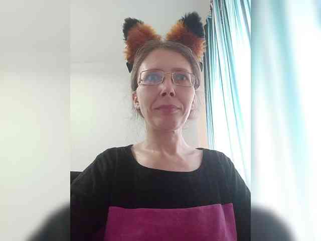 -Queen-Margo- webcam