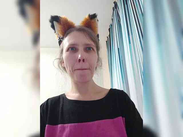 -Queen-Margo- webcam