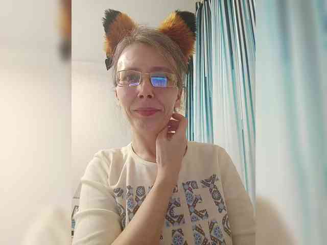 -Queen-Margo- webcam