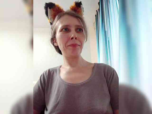 -Queen-Margo- webcam