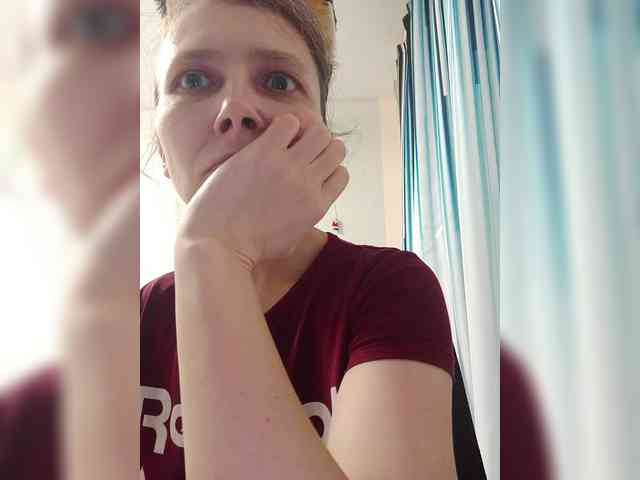 -Queen-Margo- webcam