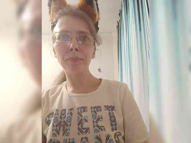 -Queen-Margo- webcam