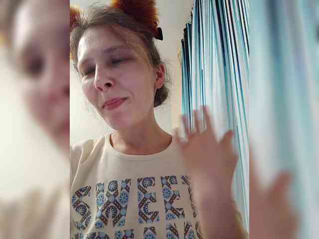 -Queen-Margo- webcam