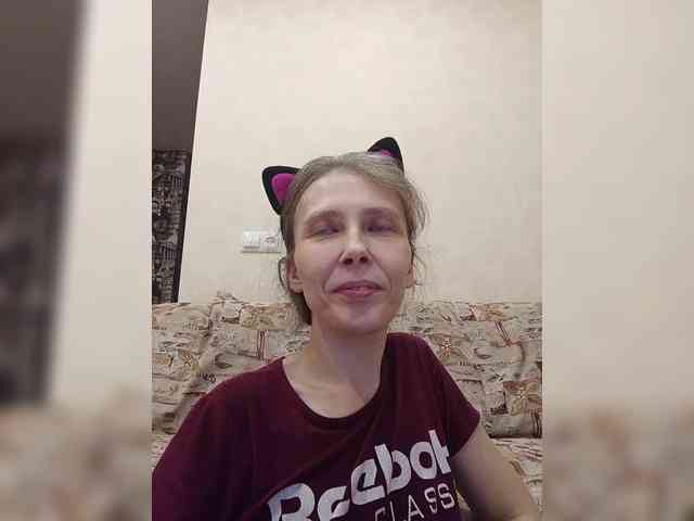 -Queen-Margo- webcam