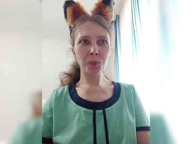 -Queen-Margo- webcam