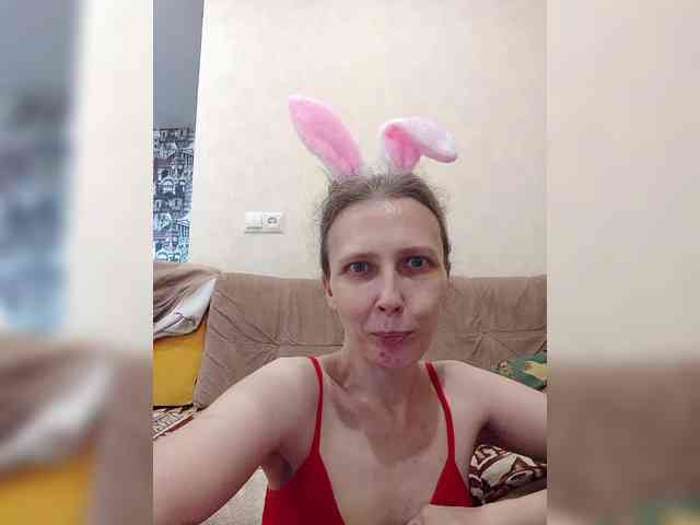 -Queen-Margo- webcam