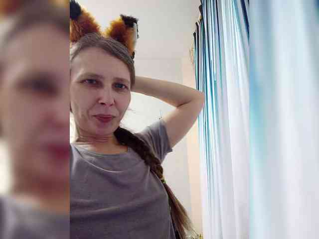 -Queen-Margo- webcam