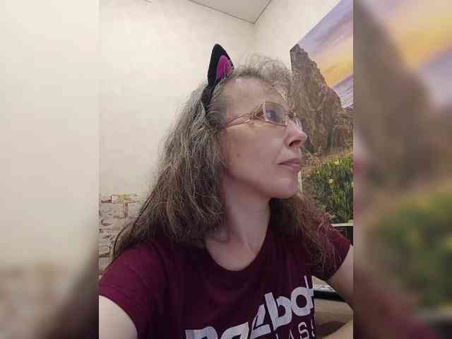 -Queen-Margo- webcam