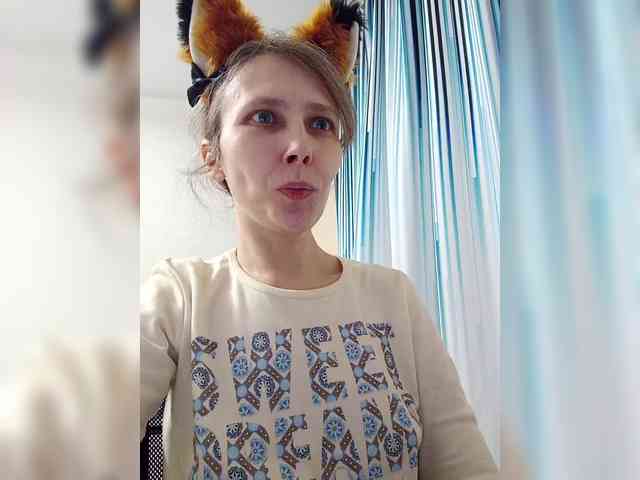 -Queen-Margo- webcam