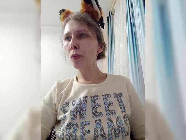 -Queen-Margo- webcam