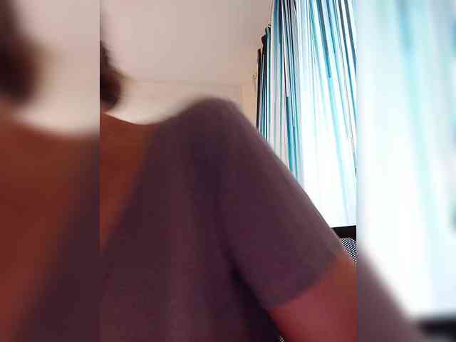 -Queen-Margo- webcam