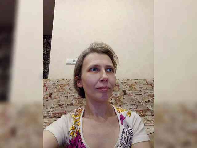 -Queen-Margo- webcam