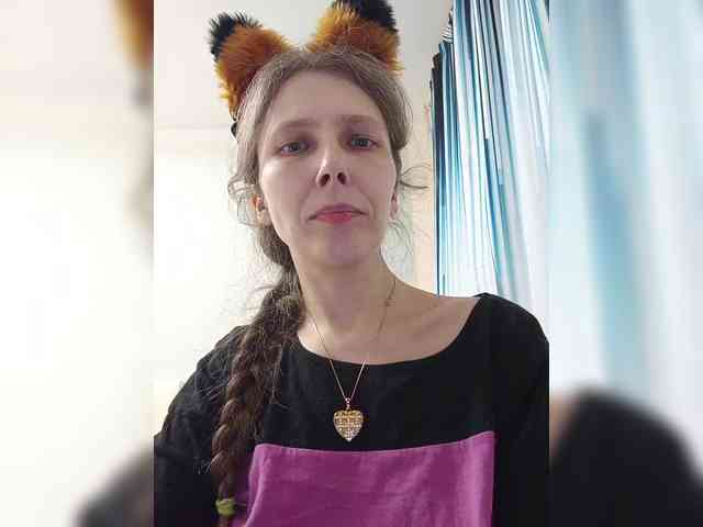 -Queen-Margo- webcam