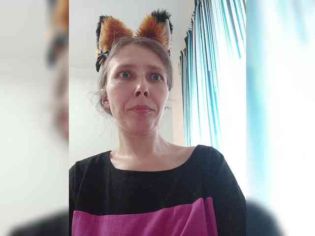 -Queen-Margo- webcam