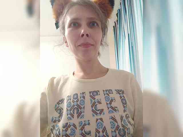 -Queen-Margo- webcam