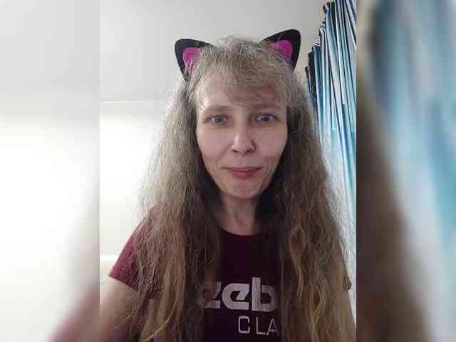 -queen-margo- Live Webcam on BongaCams