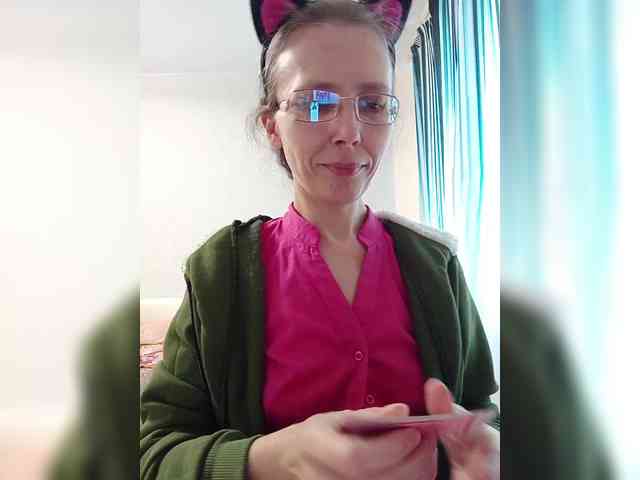 -Queen-Margo- webcam