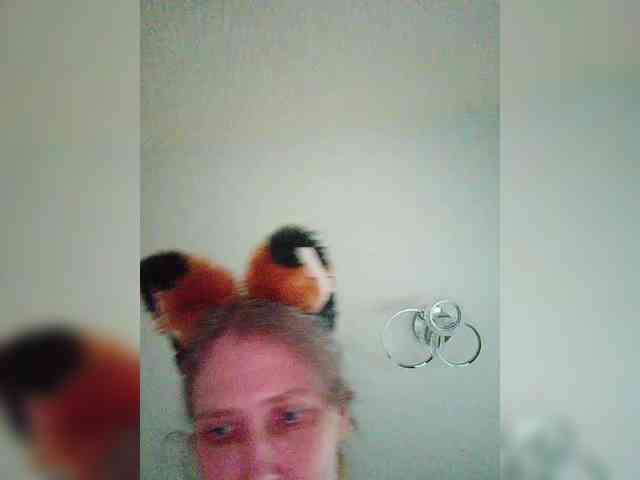 -Queen-Margo- webcam