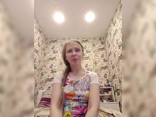 -Queen-Margo- webcam