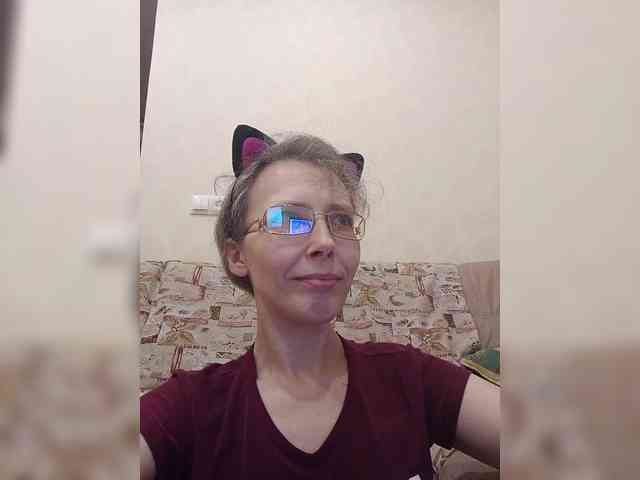 -Queen-Margo- webcam