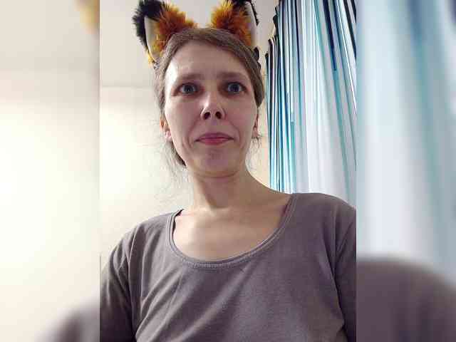 -Queen-Margo- webcam