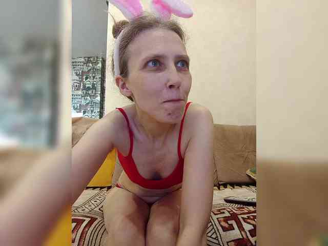 -Queen-Margo- webcam