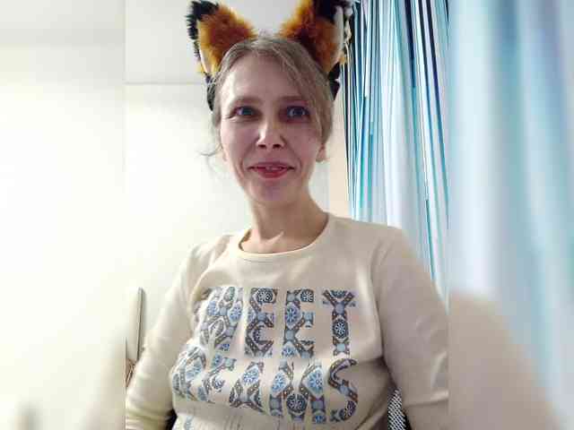 -Queen-Margo- webcam