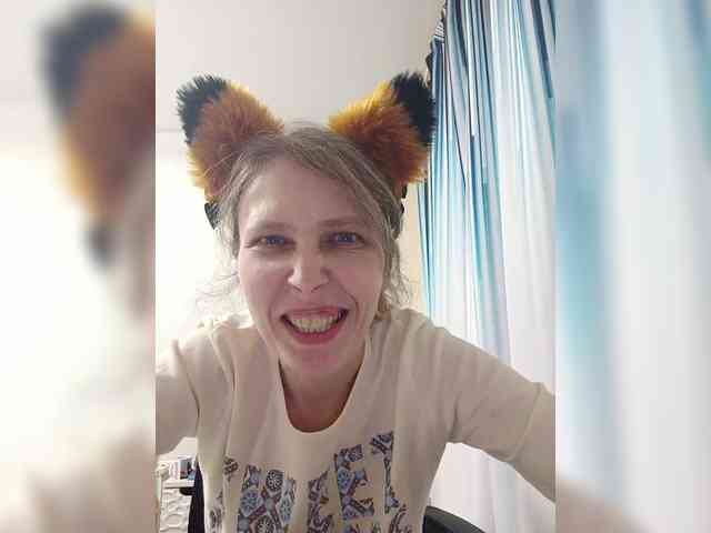 -Queen-Margo- webcam