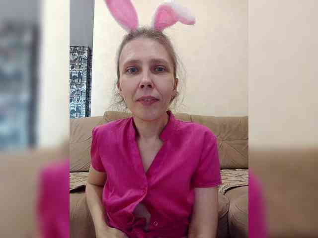 -Queen-Margo- webcam