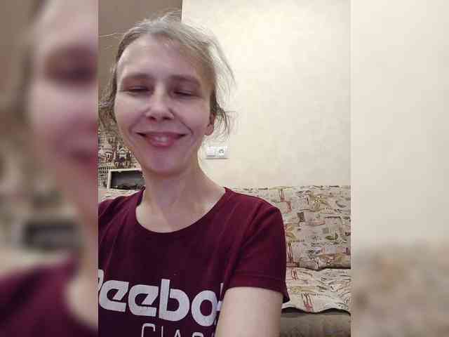 -Queen-Margo- webcam