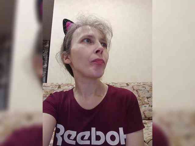 -Queen-Margo- webcam