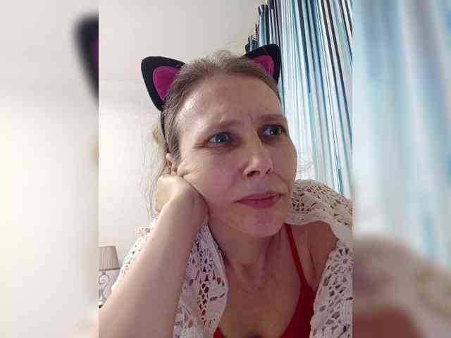 -queen-margo- -queen-margo-