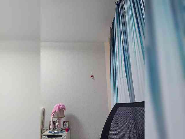 -Queen-Margo- webcam