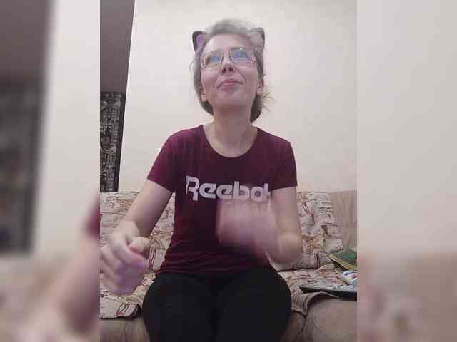 -Queen-Margo- webcam