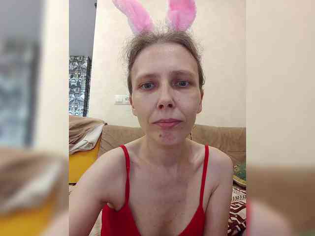 -Queen-Margo- webcam